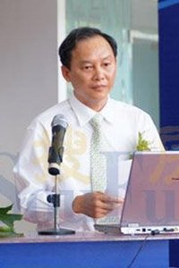 Profile of Hu Jianxin