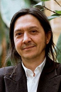 Profile of Santiago Lorenzo