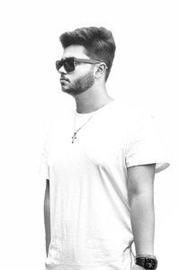 Profile of Ramtin Chazak