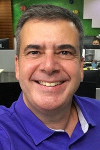 Profile of Rogério Corrêa