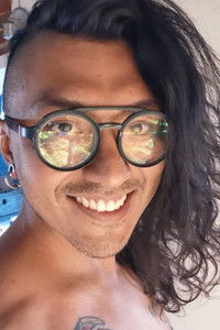 Profile of Xavier Xequé