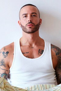 Profile of Alejandro Pérez