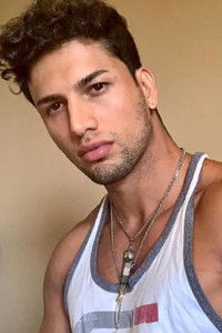 Profile of Roberto Alejandro