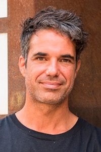 Profile of Chino Moya