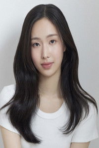 Profile of Hwang Hye-jin