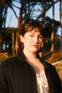 Profile of Dana Dveris