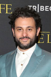 Profile of Arian Moayed