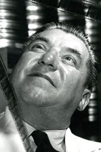 Profile of Hans Fischerkoesen