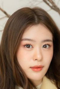 Profile of Saralee Prasitdumrong