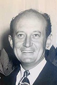 Profile of Lee Sholem