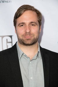 Profile of Ché Grant