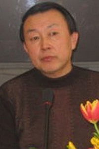 Profile of Wang Yuewen