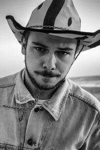 Profile of Daniel Almeida