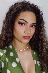 Profile of Mariana Correa