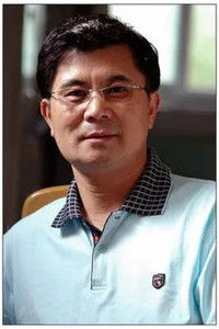 Profile of Jianfeng Zeng