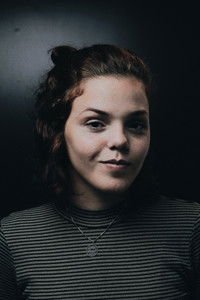 Profile of Caroline Bezerra