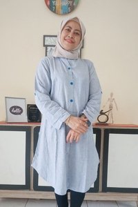 Profile of Nia Rahmania