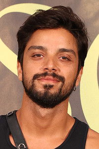 Profile of Rodrigo Simas