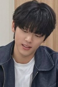 Profile of Yoo Ho Su