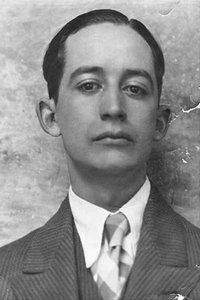 Profile of Xavier Villaurrutia