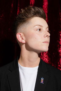 Profile of Christel Dee