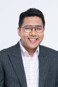 Profile of Iman Usman