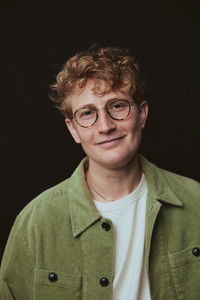 Profile of Hannah Levy