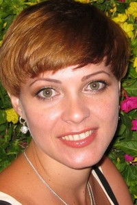 Profile of Oksana Lakhno