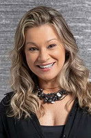 Profile of Flávia Fernandes