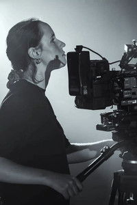 Profile of Ella Broad