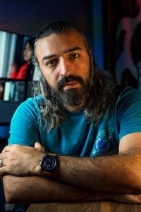 Profile of Xarovan Eskandari