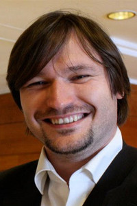 Profile of Robert Fleischer