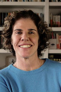 Profile of Lô Politi