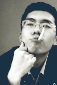 Profile of Yang Bingjia