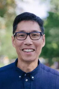 Profile of Lee Yan-Xun