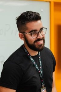 Profile of Jonas Santos