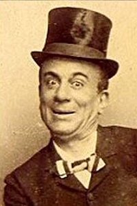 Profile of Eduardo Scarpetta