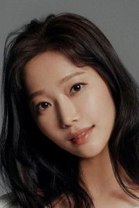 Profile of Kim Ryeo-eun