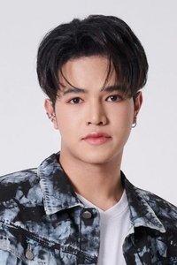 Profile of Kao Natheephat Nopjaroenpong