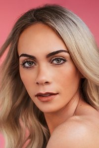 Profile of Alexandra Giroux