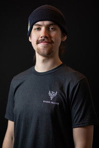 Profile of Evan Veal