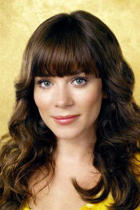 Profile of Anna Friel