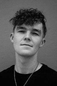 Profile of Steven Henry