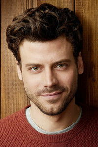 Profile of François Arnaud