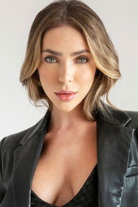 Profile of Ana Clara Sena