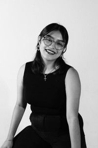 Profile of Carol Flores