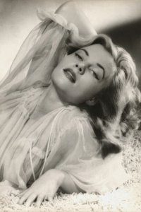 Ava Norring