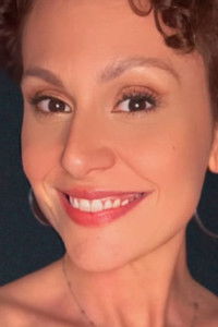 Profile of Mayra Villela