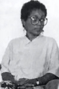 Profile of Jackie Shearer