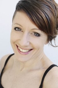 Profile of Eve Gordon